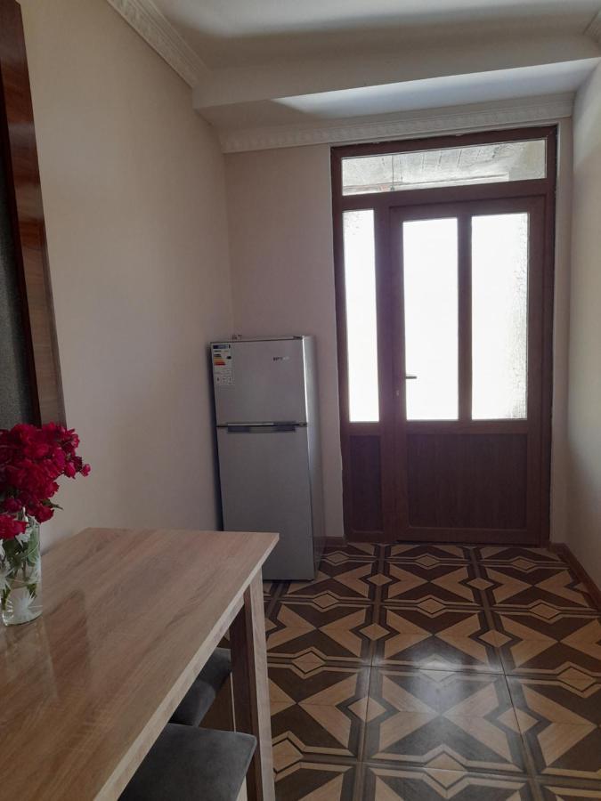 타테브 Alexmila B&B 외부 사진